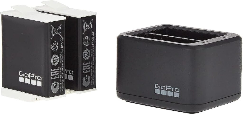 GoPro Dual Battery Charger + 2 Enduro Batteries (HERO11 Black/HERO10 Black/HERO9 Black) - Official GoPro Accessories ADDBD-211-EU